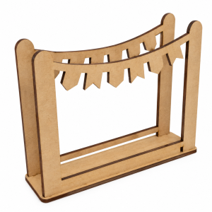 Suporte de MDF com Bandeirinhas Festivas